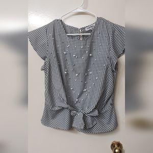 Front knot black and white w/Pearls